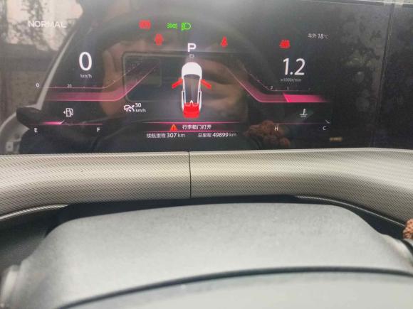 [深圳·甘L] 二手长安长安UNI-T2020款 1.5T 尊贵型