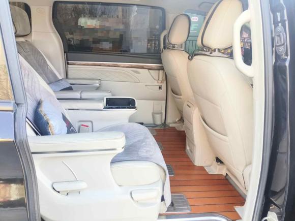 [济南·鲁A] 二手广汽传祺传祺M82018款 320T 尊贵版