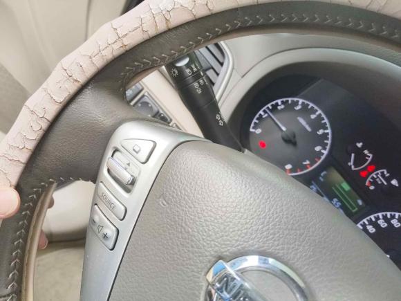 [武汉·鄂A] 二手日产轩逸2014款 1.6XV CVT尊享版