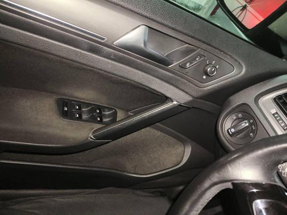 [广州·粤A] 二手大众高尔夫2014款 1.6L 自动舒适型