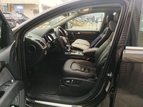 [上海·沪B] 二手奥迪奥迪Q72013款 35 TFSI 进取型