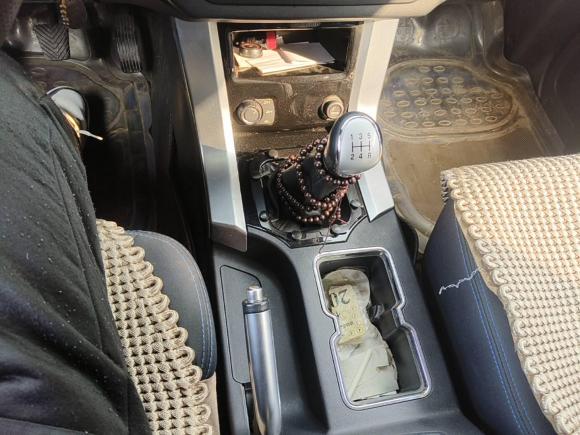 [武汉·鄂A] 二手猎豹汽车猎豹Q62015款 2.4L 手动四驱卓越型