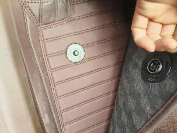 [义乌·苏A] 二手奔驰奔驰E级2023款 E 300 L 豪华型