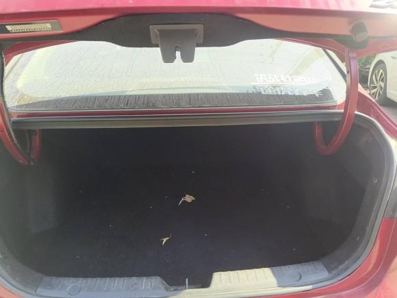 [上海·苏U] 二手长安逸动2019款 高能版 1.6L GDI 自动先锋型 国VI