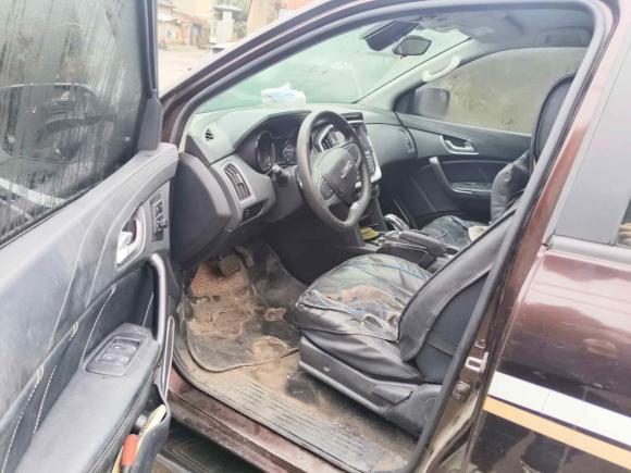 [宁波·赣E] 二手江铃域虎72020款 2.0T柴油自动两驱舒享版长轴国VI JX4D20A6L