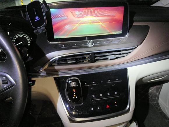 [青岛·鲁B] 二手别克别克GL82021款 陆上公务舱 652T 豪华型