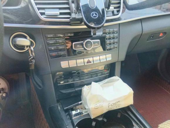 [青岛·鲁B] 二手奔驰奔驰E级2014款 改款 E 260 L 运动型