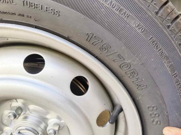 [上海·苏U] 二手金杯小海狮X302023款 1.5L 超享型客车5/6/7座无空调版SWC15M