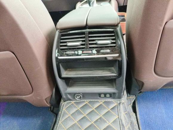 [西安·陕A] 二手宝马宝马5系2022款 530Li 领先型 豪华套装