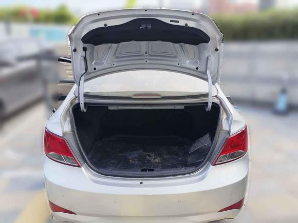 [深圳·粤B] 二手现代瑞纳2014款 1.4L 自动智能型GLS