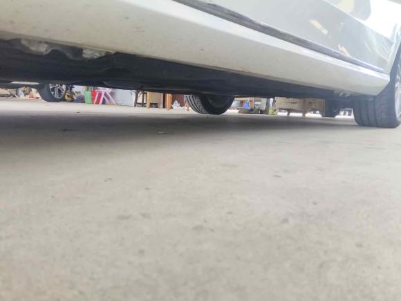 [上海·苏H] 二手奔驰奔驰E级2015款 E 200 L 运动型