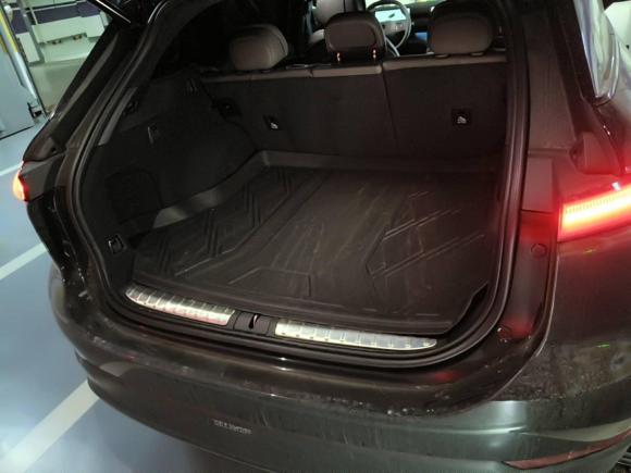 [上海·沪A] 二手蔚来蔚来ES72022款 75kWh