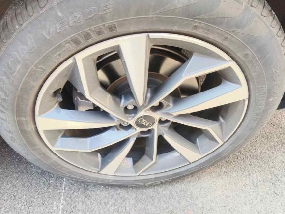 [上海·沪F] 二手奥迪奥迪Q5L2023款 40T 豪华动感型