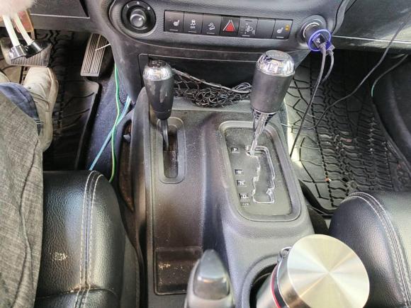 [上海·沪D] 二手Jeep牧马人2012款 3.6L Rubicon 四门版