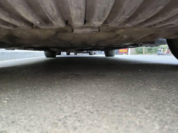 [无锡·苏B] 二手奔驰奔驰C级2011款 C 200 时尚旅行版