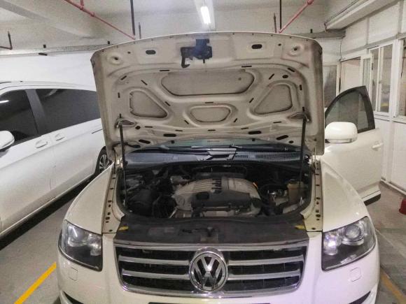 [深圳·粤B] 二手大众途锐2006款 3.2L 顶级版