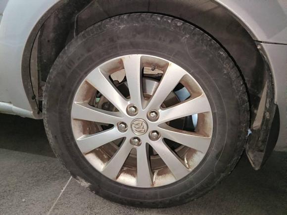 [济南·鲁A] 二手别克别克GL82011款 2.4L CT舒适版