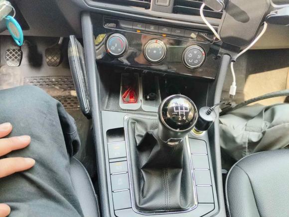 [上海·沪D] 二手大众宝来2019款 1.5L 手动舒适型