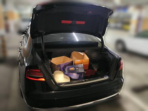 [武汉·鄂A] 二手奥迪奥迪A82014款 A8L 45 TFSI quattro豪华型