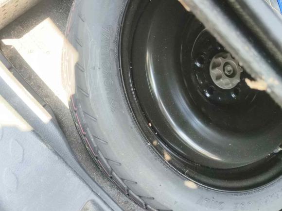 [上海·皖M] 二手丰田丰田C-HR2018款 2.0L 领先天窗版 国VI