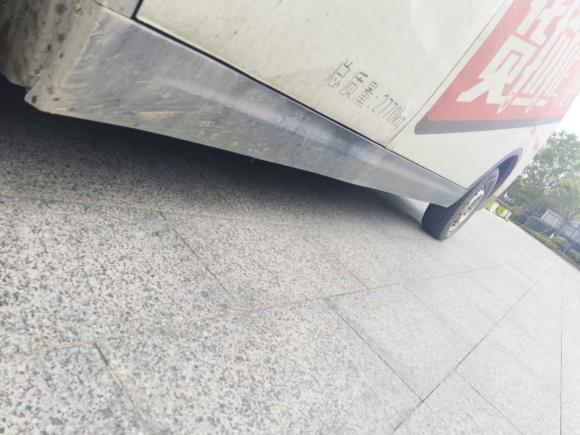 [嘉兴·浙F] 二手上汽大通MAXUS大通EV302023款 纯电智能物流专家长轴国轩