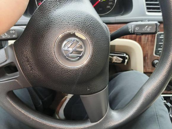 [杭州·浙A] 二手大众朗逸2013款 改款 1.4TSI DSG舒适版