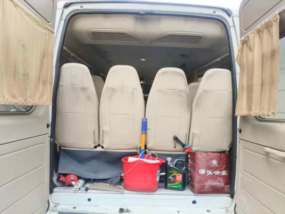 [上海·沪C] 二手福特新世代全顺2016款 2.4T长轴15座中顶客车