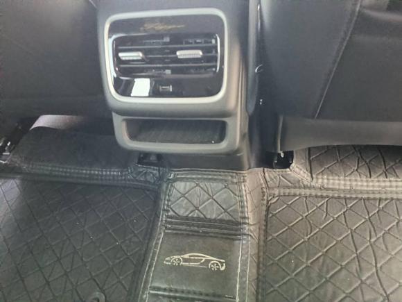 [上海·沪C] 二手奇瑞瑞虎8 PRO2024款 冠军版 290T 两驱闪耀版 7座