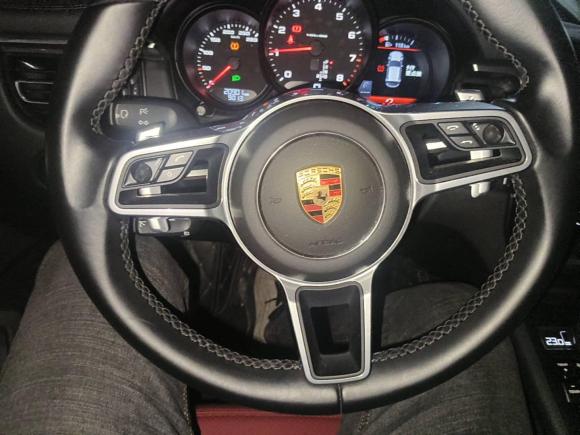 [广州·粤A] 二手保时捷Macan2021款 Macan 2.0T