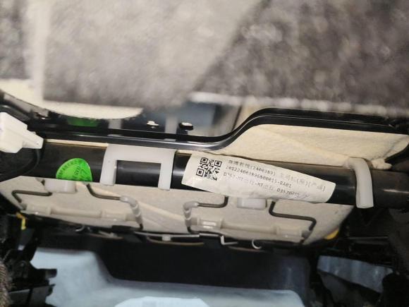 [杭州·浙A] 二手奔腾奔腾B702021款 1.5T 自动乐享型