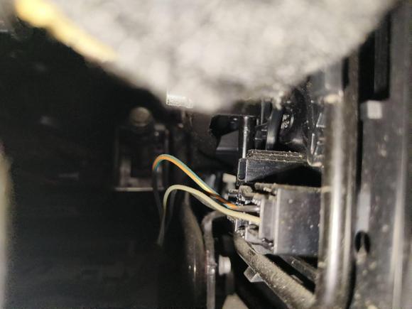 [佛山·粤E] 二手捷豹捷豹XE2017款 2.0T 240PS R-Sport