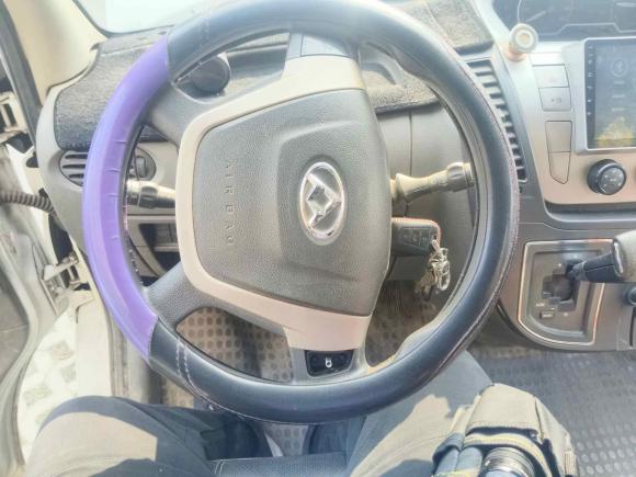 [嘉兴·浙F] 二手上汽大通MAXUS新途V802018款 2.5T AMT傲运通长轴中顶7/10座