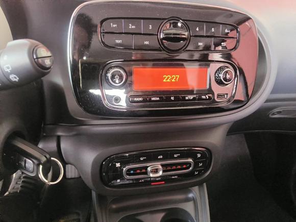 [苏州·苏E] 二手smartsmart fortwo2018款 1.0L 52千瓦硬顶灵动版 国V