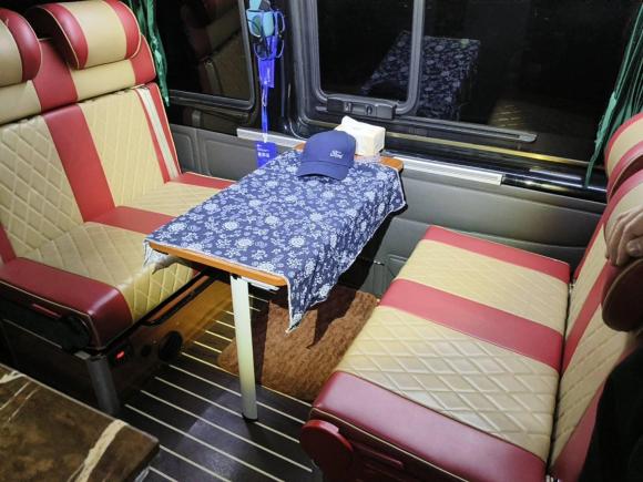 [金华·浙G] 二手福特新世代全顺2021款 2.2T（包）自动物流车Pro长轴7座中顶国VI