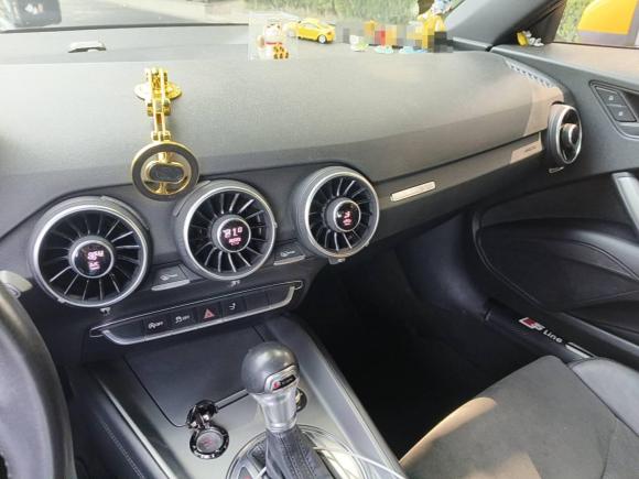 [南京·苏A] 二手奥迪奥迪TT2015款 TT Coupe 45 TFSI