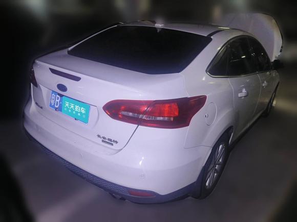 [深圳·粤B] 二手福特福克斯2015款 三厢 EcoBoost 180 自动精英型