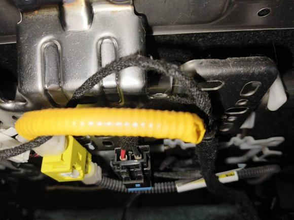 [佛山·粤A] 二手比亚迪海豚2021款 401km 骑士版