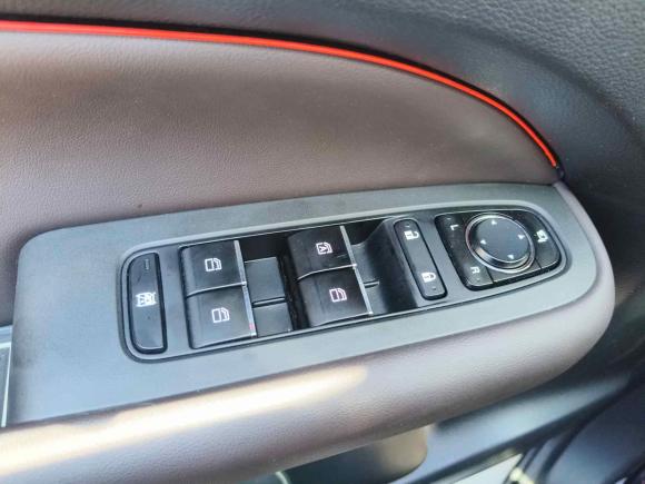 [深圳·粤B] 二手广汽传祺传祺M62019款 270T 自动尊享版（七座）国V