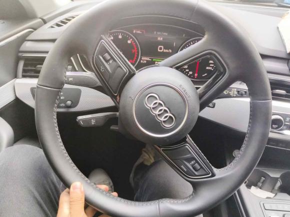 [上海·沪D] 二手奥迪奥迪A4L2017款 40 TFSI 时尚型