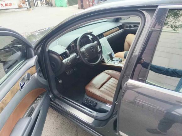 [上海·沪E] 二手大众辉腾2011款 3.6L V6 5座加长Individual版