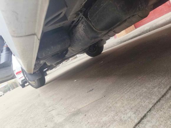 [常州·皖S] 二手东风御风御风2021款 2.4T后驱物流车极限高顶后双胎6-9座国VI YCY24140-60