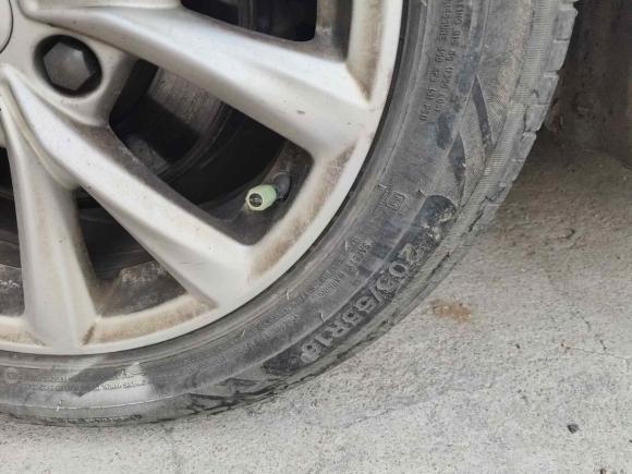 [济南·鲁A] 二手荣威荣威i52020款 1.5L 手动4G互联领豪版