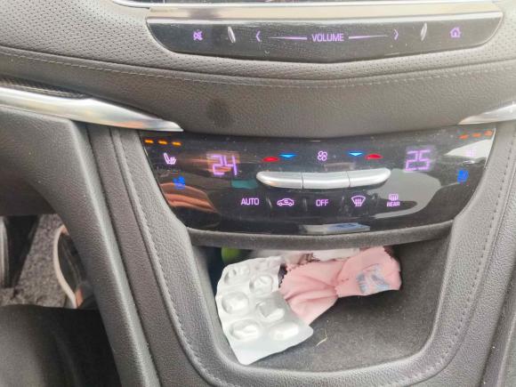 [上海·皖M] 二手凯迪拉克凯迪拉克XT52016款 28T 四驱领先型