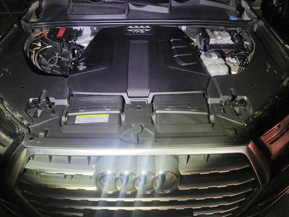 [深圳·粤B] 二手奥迪奥迪Q72016款 40 TFSI 舒适型