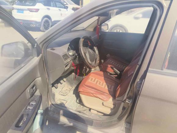 [金华·桂M] 二手五菱汽车五菱宏光2014款 1.5L S标准型