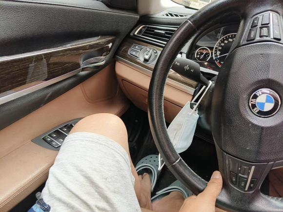 [南通·苏F] 二手宝马宝马7系2009款 730Li领先型