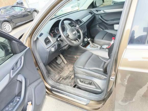 [南京·苏A] 二手奥迪奥迪Q32015款 35 TFSI 舒适型