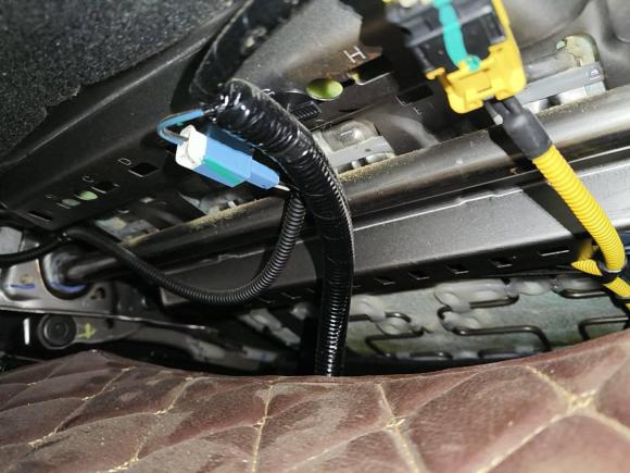 [西安·陕U] 二手本田本田CR-V2021款 240TURBO CVT两驱都市版