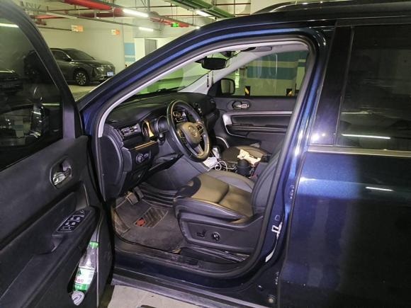 [杭州·浙A] 二手Jeep指挥官2018款 2.0T 两驱乐享版 国V