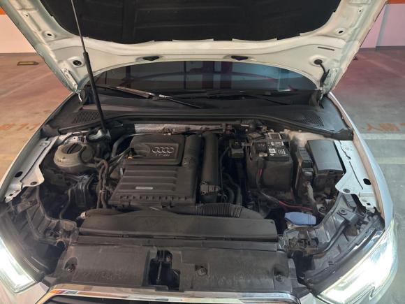 [苏州·苏E] 二手奥迪奥迪A32017款 Sportback 35 TFSI 进取型